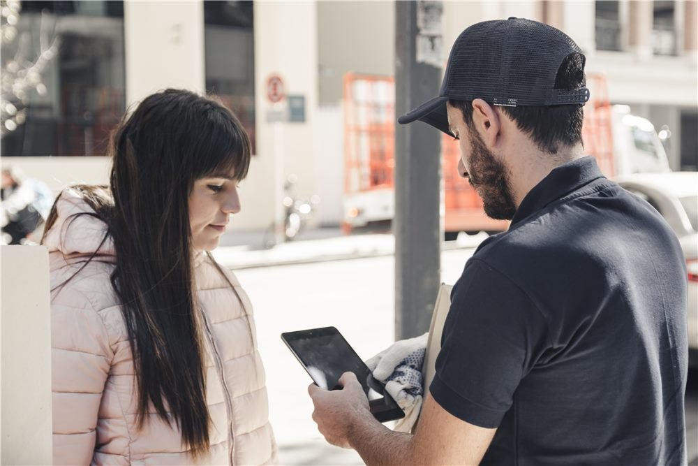 Conferência de identificação de visitante